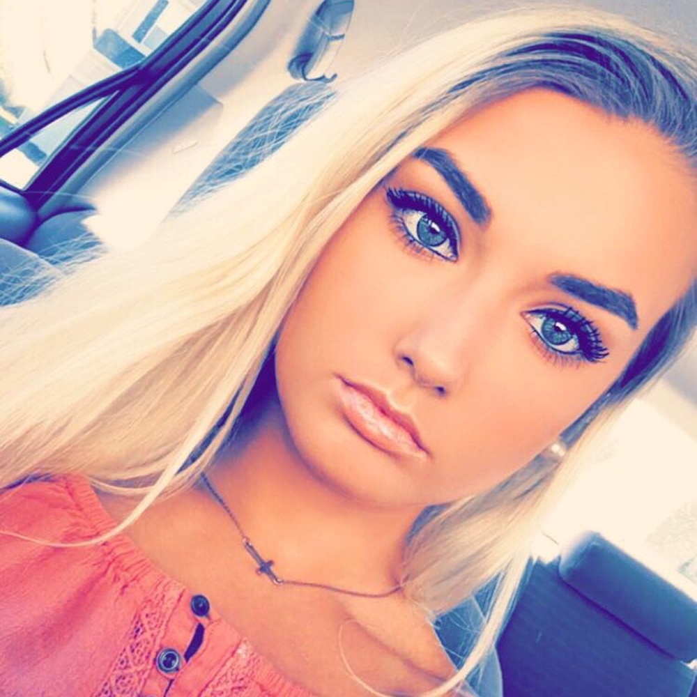 Meet your Posher, Emily